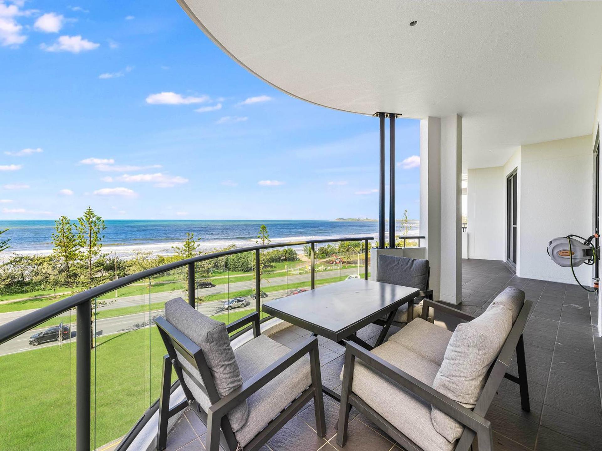 Meridian Alex Beach Apartments Alexandra Headland Exterior foto