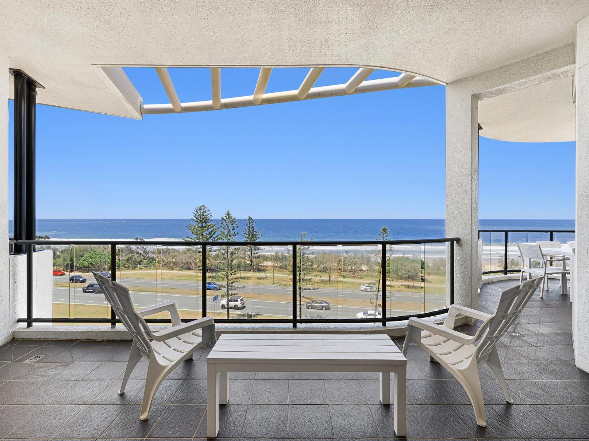 Meridian Alex Beach Apartments Alexandra Headland Exterior foto