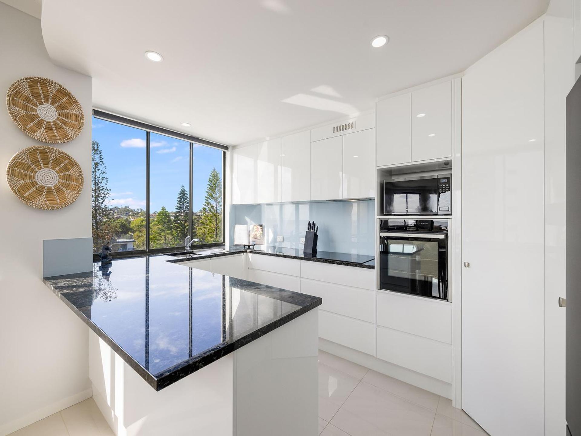 Meridian Alex Beach Apartments Alexandra Headland Exterior foto
